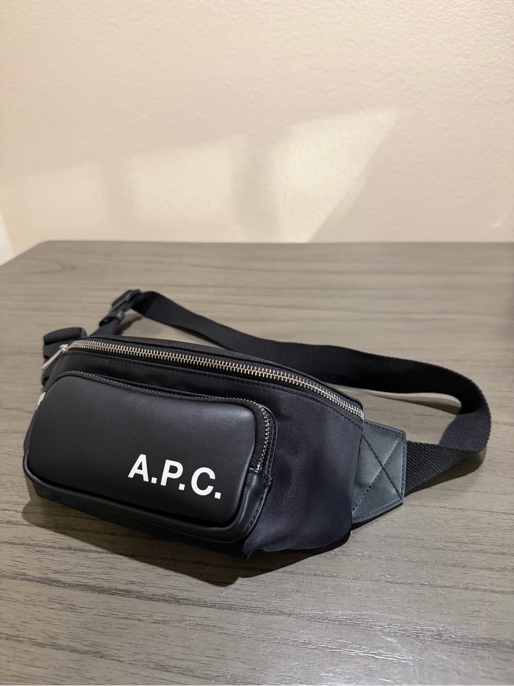 A.P.C. Men's Black Logo Belt Bag